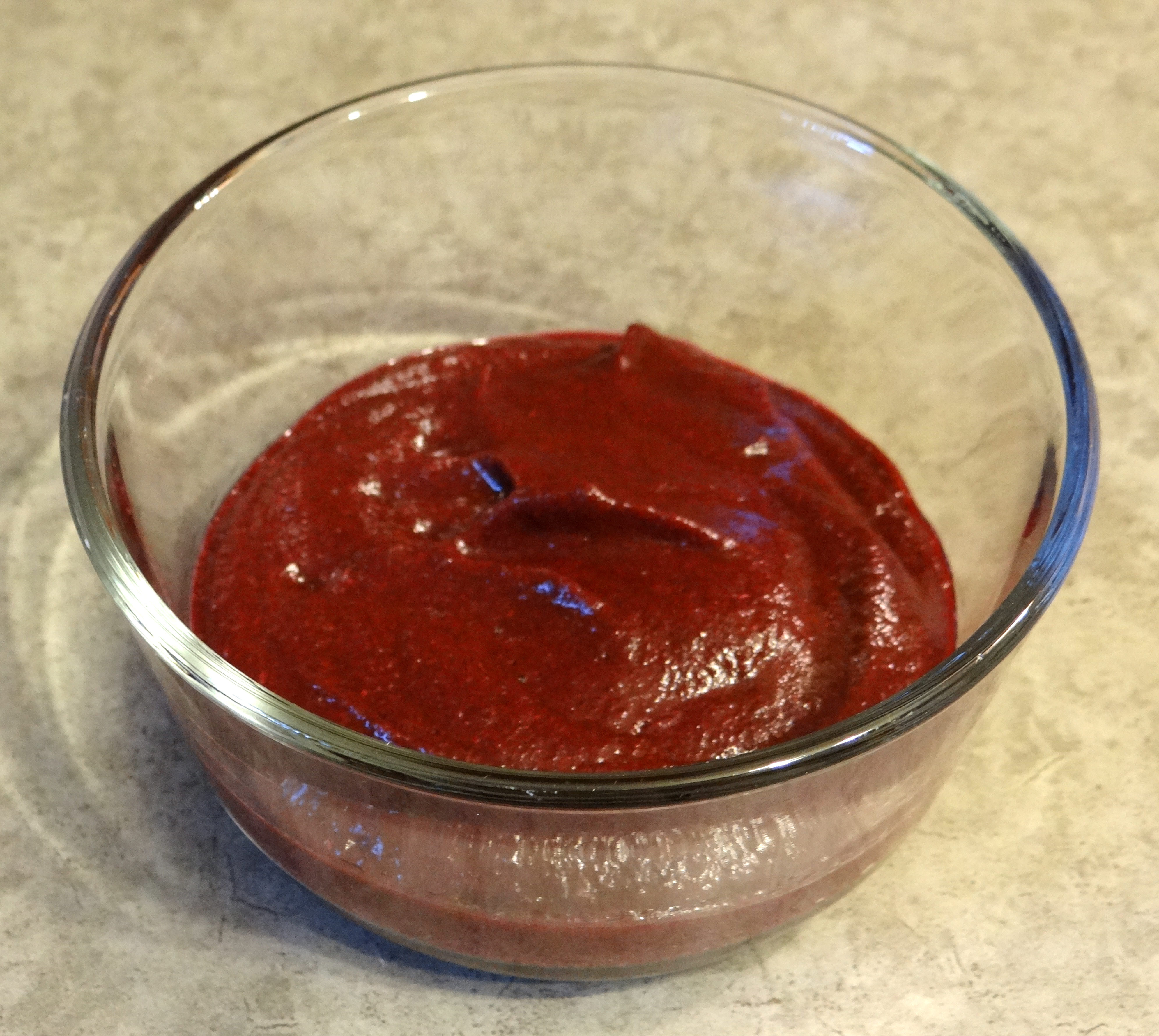 Organic baby food made with beets, spinach, and pears